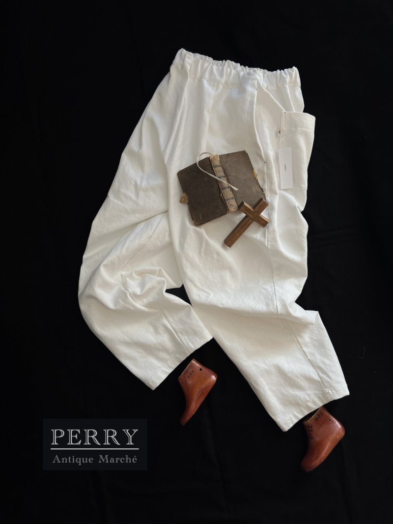 画像1: PERRY/ テーパードパンツ・オフ (1)
