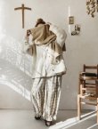 画像2: seasew.／903 ウール×コットンパイル大判ストール・ベージュ (2)