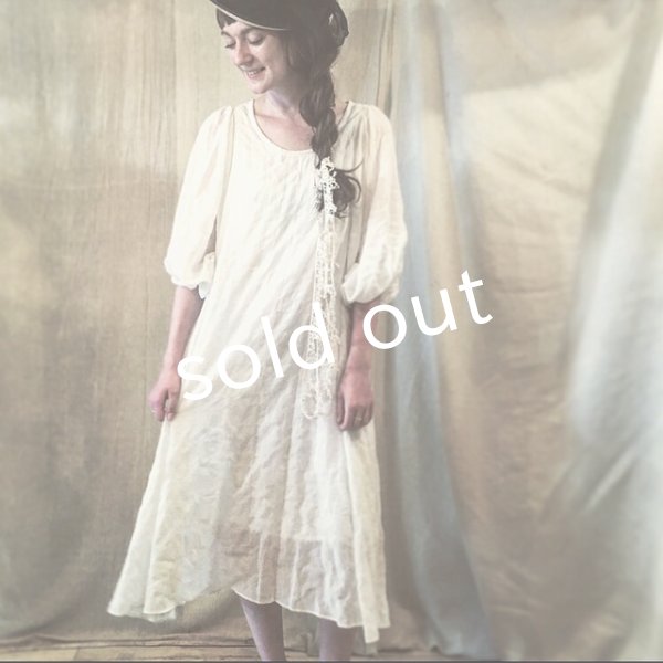 画像2: [pollenbienco] バルーン袖のＡラインワンピース／glay (2)