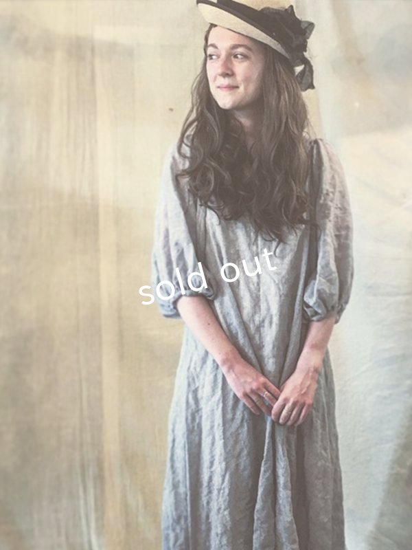 画像1: [pollenbienco] バルーン袖のＡラインワンピース／glay (1)