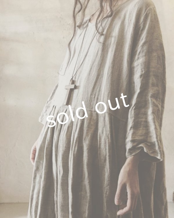 画像2: pollenbienco/リトアニアリネン・ギャザーワンピース (2)
