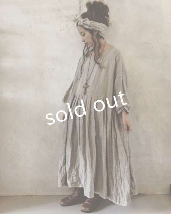 画像1: pollenbienco/リトアニアリネン・ギャザーワンピース (1)