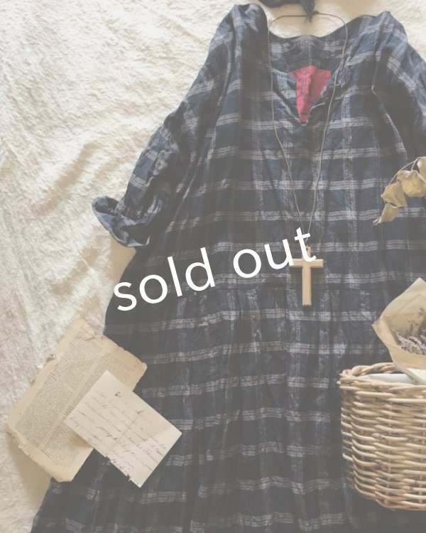 画像3: MARCHE' DE SOEUR／濃ネイビーチェックリネンワンピース (3)