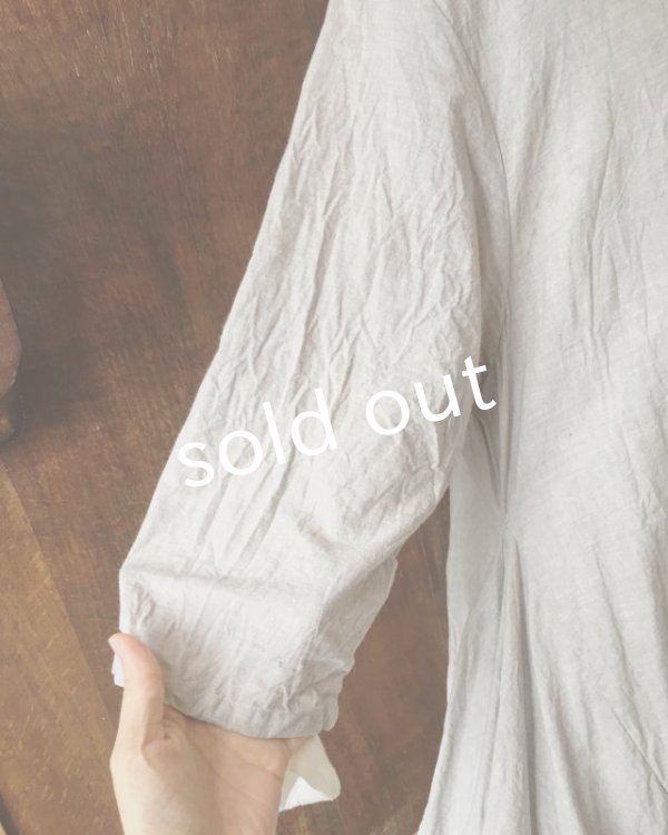 画像4: MARCHE' DE SOEUR／教会ワンピース・グレージュ (4)