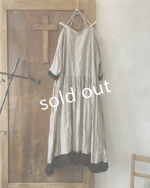 画像7: MARCHE' DE SOEUR/生成りベージュ×ブラックリネンワンピース (7)