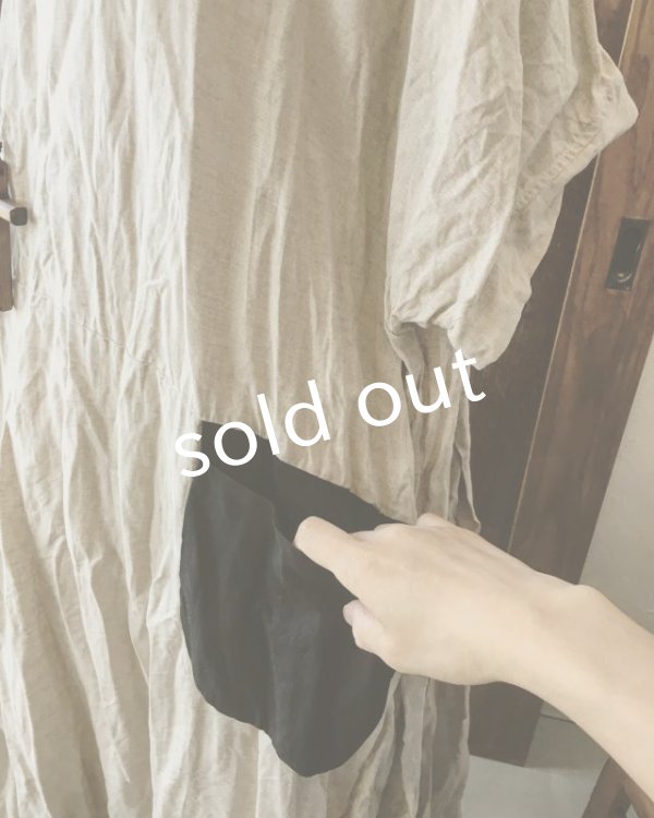 画像5: MARCHE' DE SOEUR／生成りベージュ×ブラックリネンワンピース (5)