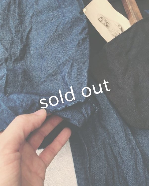 画像3: MARCHE' DE SOEUR/インディゴ染めバイカラーワンピース・インディゴお袖 (3)