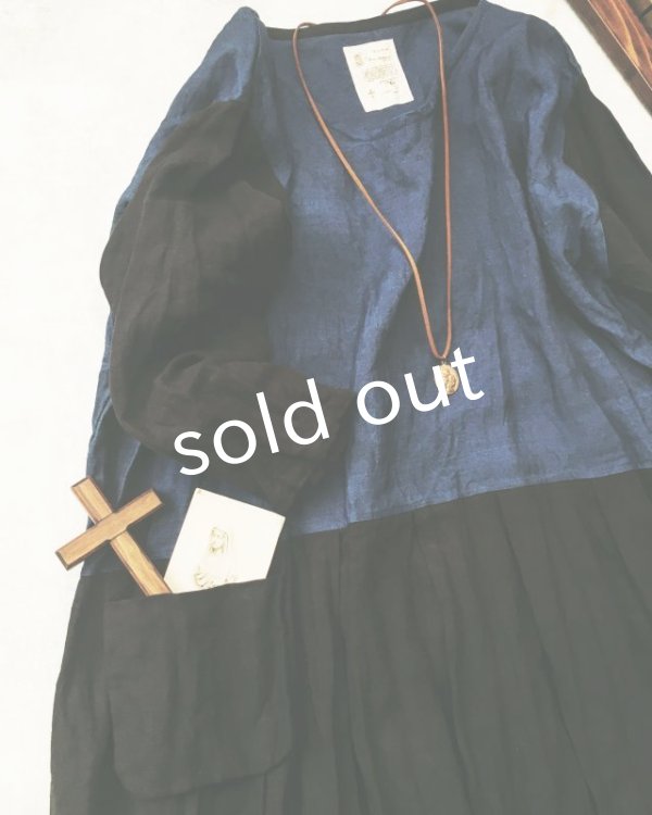 画像2: MARCHE' DE SOEUR/インディゴ染めバイカラーワンピース・ブラックお袖 (2)