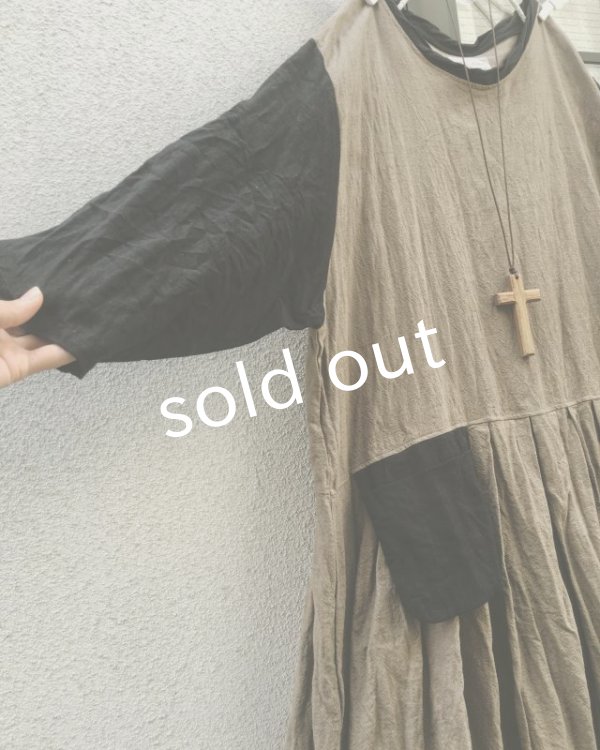 画像3: MARCHE' DE SOEUR/ウォッシュリネンワンピース・カーキブラウン×黒 (3)