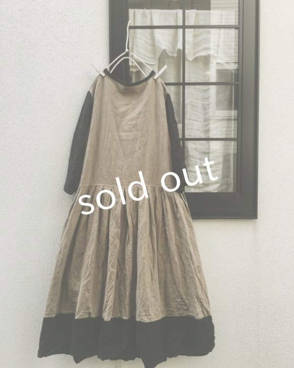 画像7: MARCHE' DE SOEUR/ウォッシュリネンワンピース・カーキブラウン×黒 (7)