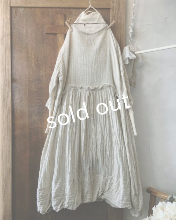 画像8: MARCHE' DE SOEUR/たっぽりウールワンピース・オフ (8)