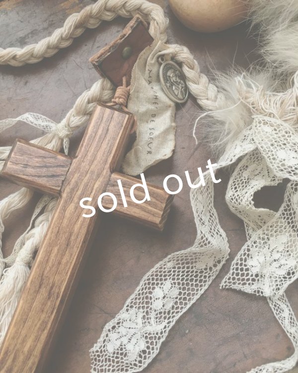 画像2: pollenbienco／アンティークレースの特大十字架ネックレス・a (2)