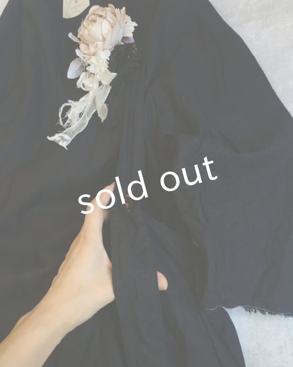 画像2: MARCHE' DE SOEUR/ワンショルダーワンピース・スミクロ (2)