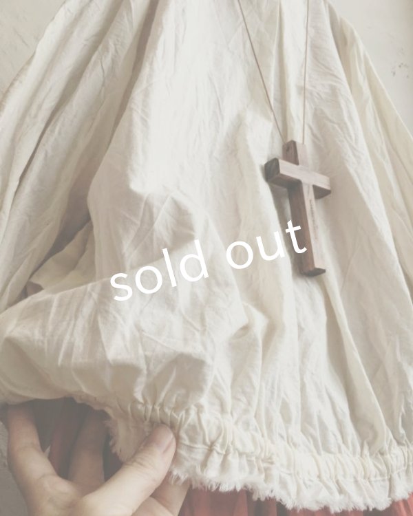 画像4: MARCHE' DE SOEUR/くしゅリボンプルオーバー・アンティークミルク (4)