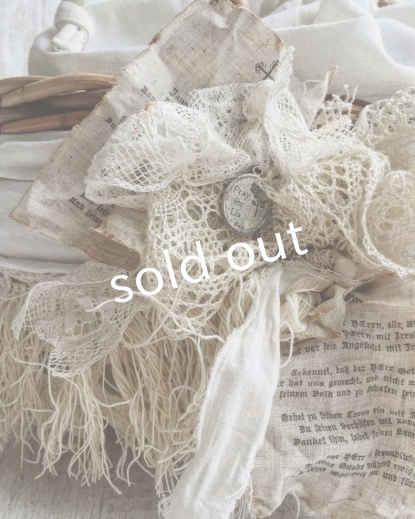 画像6: pollenbienco／アンティークレースのかごバッグ・祈りのメダイ (6)