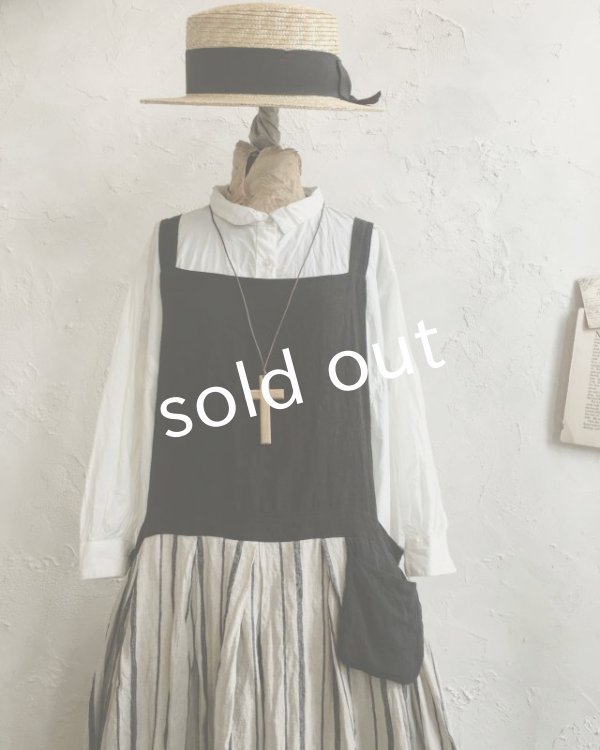 画像2: MARCHE' DE SOEUR／ストライプエプロンワンピース・黒＆ストライプ (2)