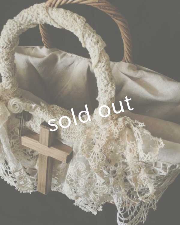 画像6: pollenbienco／十字架とアンティークレースのバスケット (6)