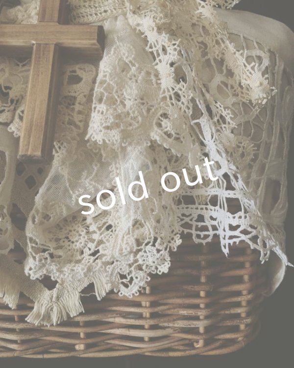 画像4: pollenbienco／十字架とアンティークレースのバスケット (4)