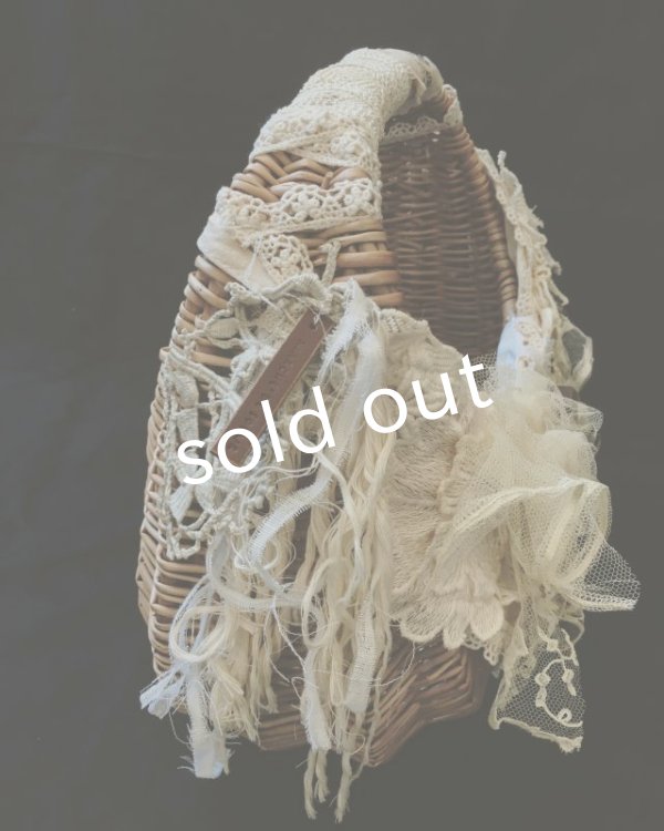 画像9: pollenbienco／十字架とアンティークレースのバスケット (9)