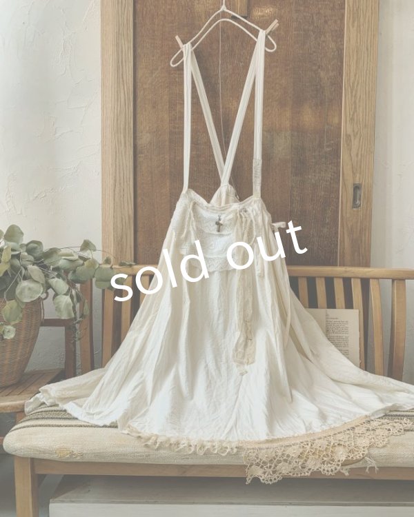 画像2: pollenbienco/アンティークレースの吊りスカート (2)