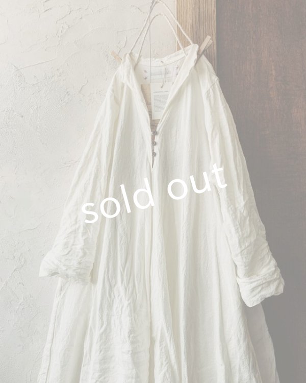 画像2: HALLELUJAH／Robe de femme de chambre 小間使いローブ衿付・off-white (2)