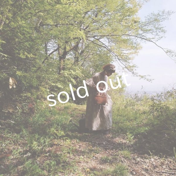 画像2: mifumi/ドロップショルダーボリュームpuffワンピース・赤耳プチギンガム (2)