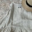 画像7: mifumi／後ろ刺繍のタックとギャザーのワンピース・青耳リネン (7)