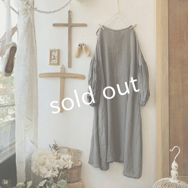 画像7: mifumi／ブッファンお袖の肩リボンワンピース・濃灰 (7)