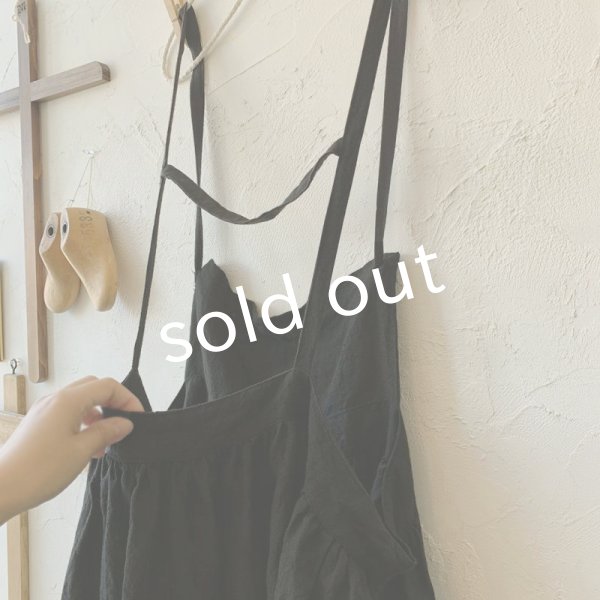 画像5: mifumi／demiとラダーのエプロンドレス・黒 (5)