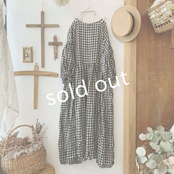 画像6: mifumi/ドロップショルダーボリュームpuffワンピース・黒×生成ギンガム (6)