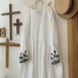 画像6: mifumi／Wトロンのワンピース・白に黒花 (6)