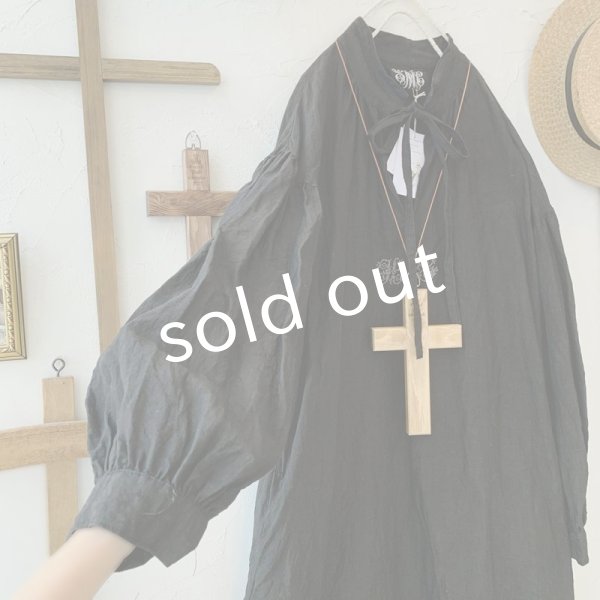 画像2: mifumi／アトリエ刺繍ハンナドレス・黒 (2)