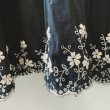 画像5: mifumi／Wトロンのワンピース・黒に生成り花 (5)