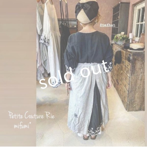 画像8: mifumi／タックとアトリエ刺繍のエプロン・オフ (8)