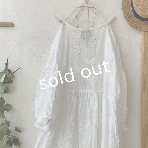 画像6: mifumi／ドロップショルダーボリュームpuffワンピース・森のぼーるオフ (6)