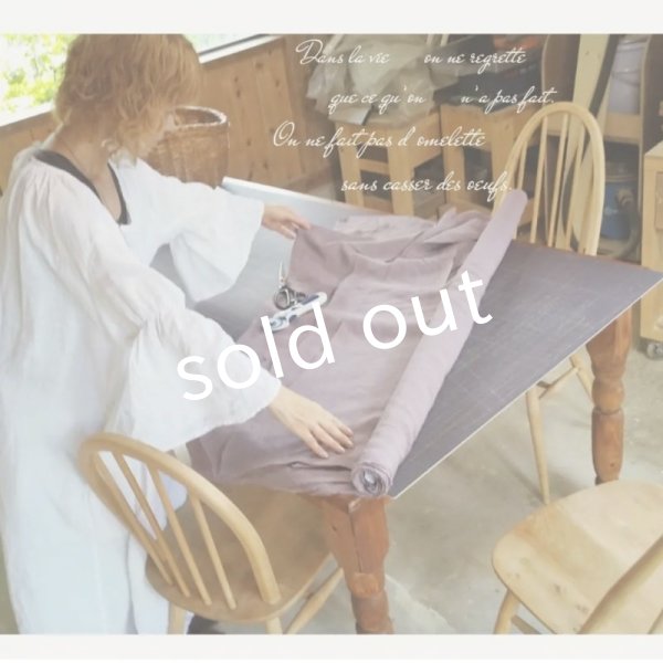 画像9: mifumi/アトリエ刺繍 森のオーバーワンピース・黒 (9)