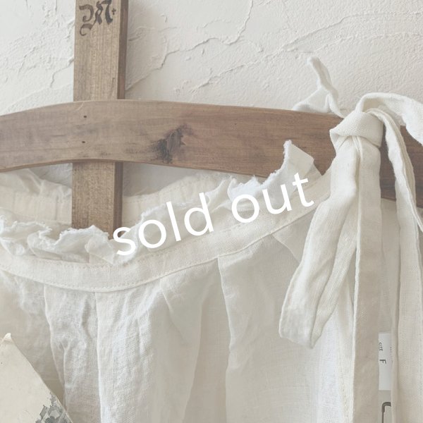 画像3: mifumi／タックとアトリエ刺繍のエプロン・オフ (3)