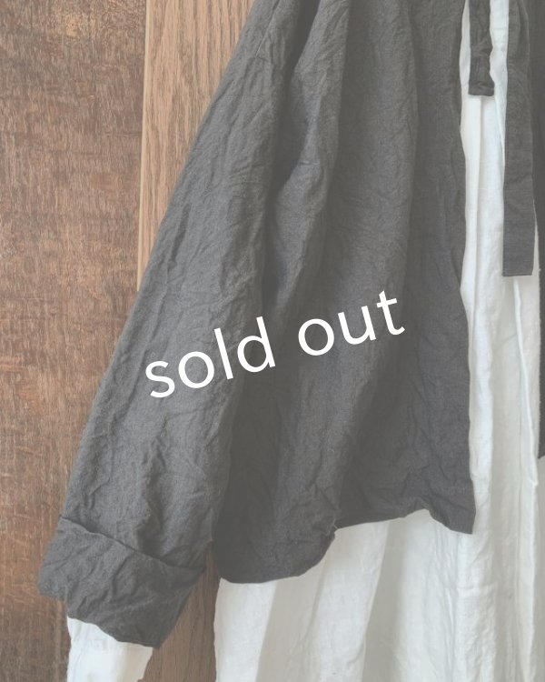 画像6: MARCHE' DE SOEUR／後ろりぼんショートプルオーバー・黒 (6)