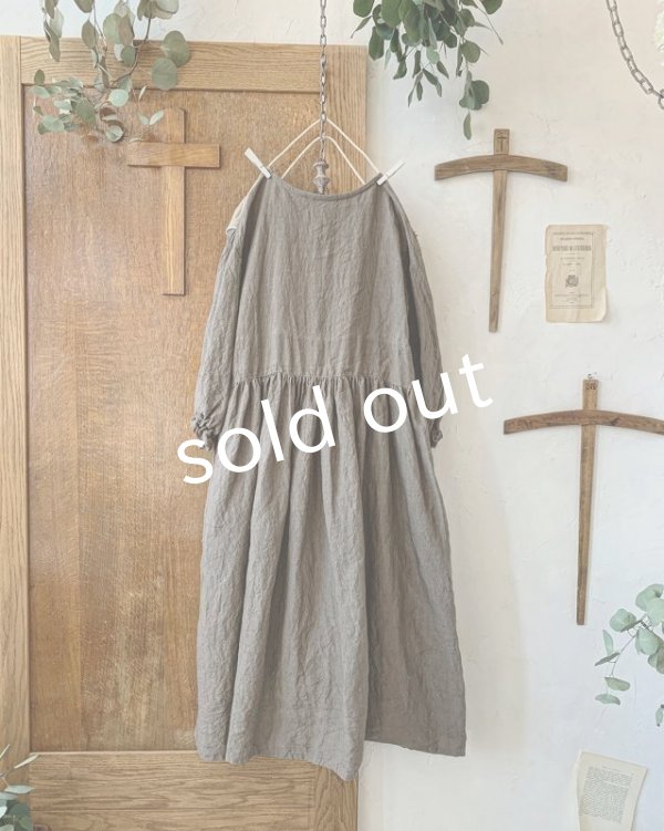 画像5: mifumi/アトリエ刺繍 キャロルのドレス・カーキ×薄カーキ (5)