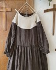 画像2: mifumi／アトリエ刺繍 キャロルのドレス・こげ茶×エクリュ (2)