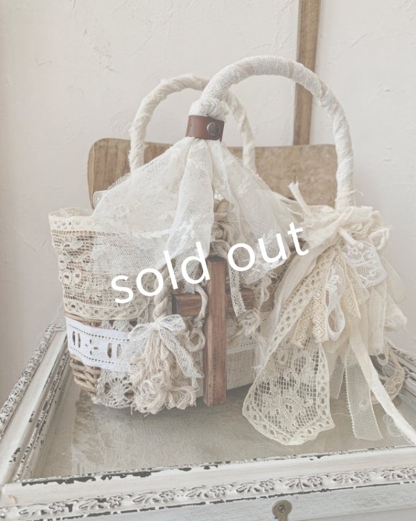 画像2: pollenbienco／アンティークレースと十字架のラウンドバッグ (2)