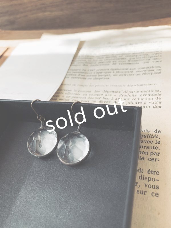 画像5: caco grass works／ヴィンテージガラスボタンのピアス・B (5)