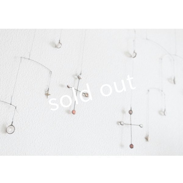 画像9: caco grass works/十字架とガラスボタンのモビール (9)