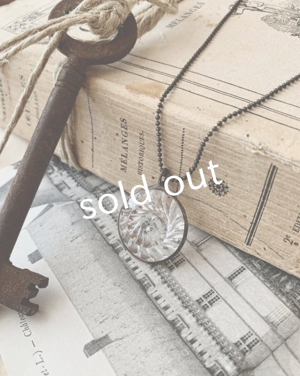 画像3: caco grass works／ヴィンテージガラスボタンのペンダント・copper (3)