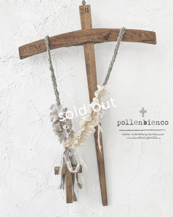 画像1: pollenbienco／十字架とチェコ製ガラスのカボションのネックレス・マリア (1)