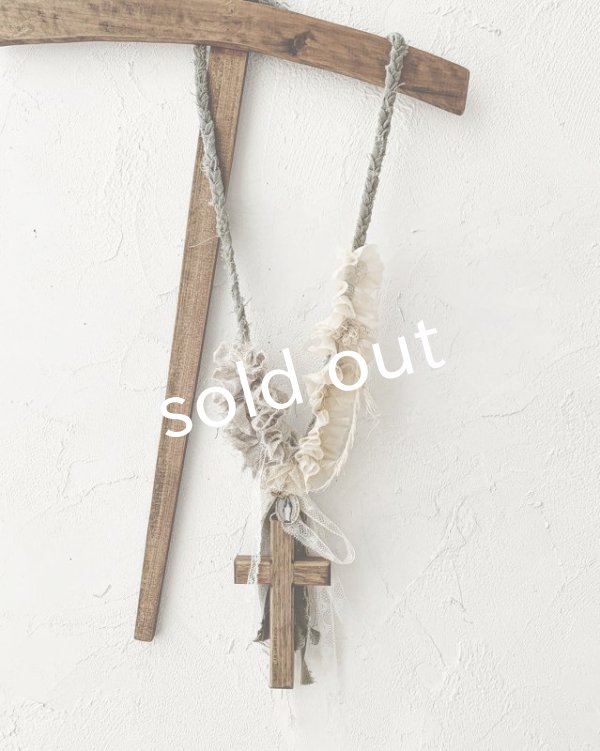 画像3: pollenbienco/十字架とチェコ製ガラスのカボションのネックレス・マリア (3)