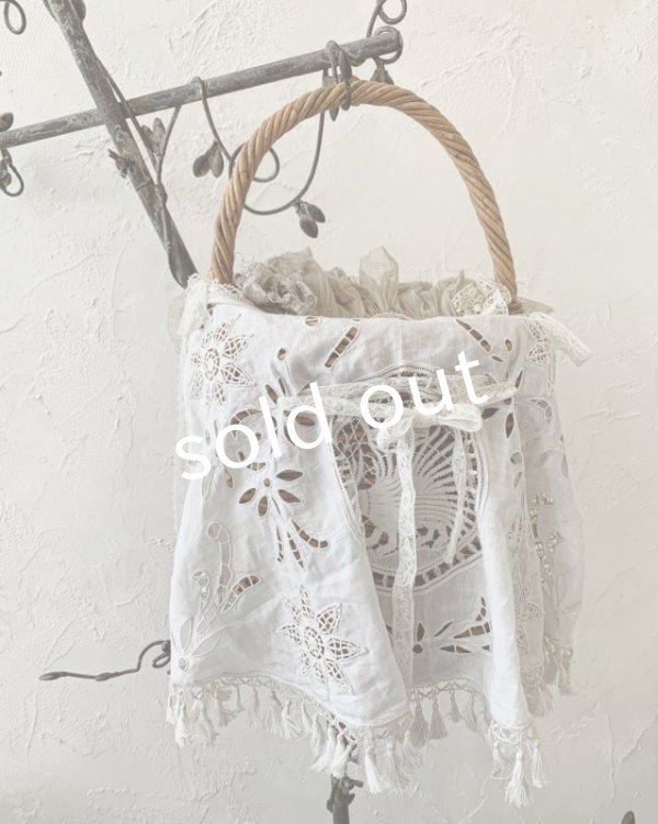 画像3: pollenbienco／アンティークタッセルレースと十字架のバスケット (3)