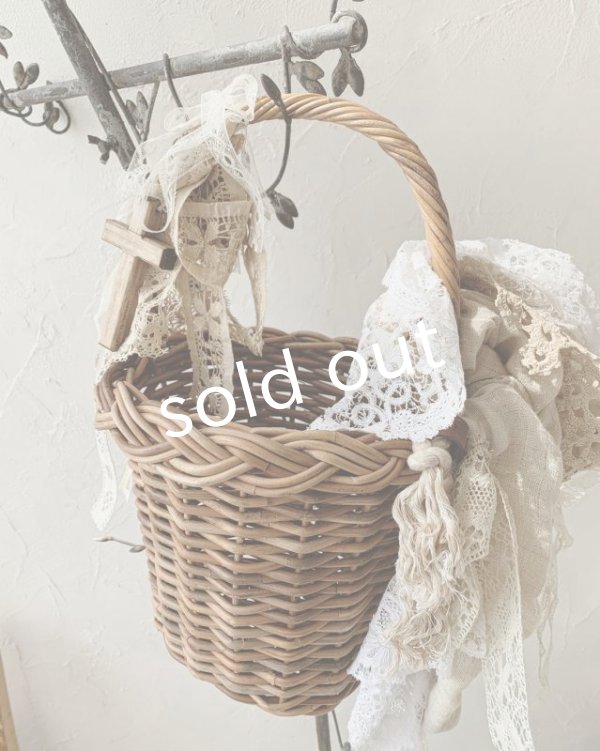 画像9: pollenbienco／アンティークレースとガーゼカバーのバスケット (9)
