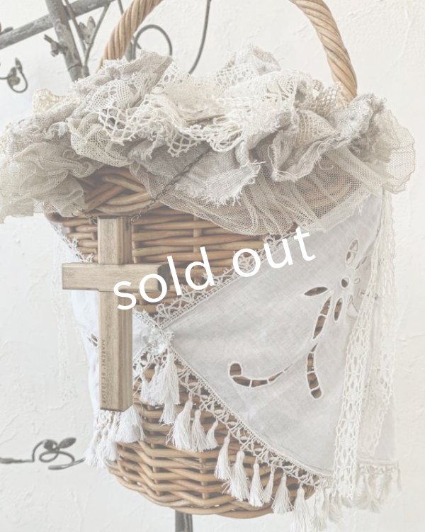 画像2: pollenbienco／アンティークタッセルレースと十字架のバスケット (2)