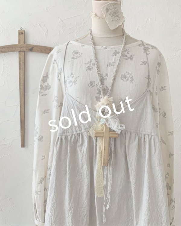 画像2: pollenbienco／十字架とヴィトレイルインタリオのネックレス・クロス (2)